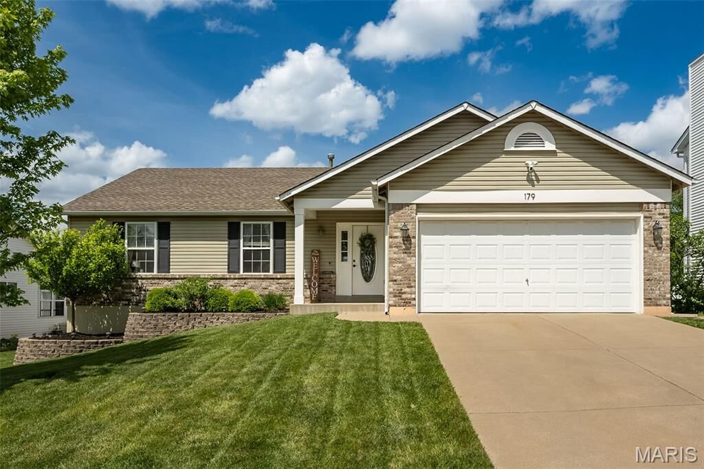 Property Photo:  179 Cherrywood Parc Drive  MO 63368 