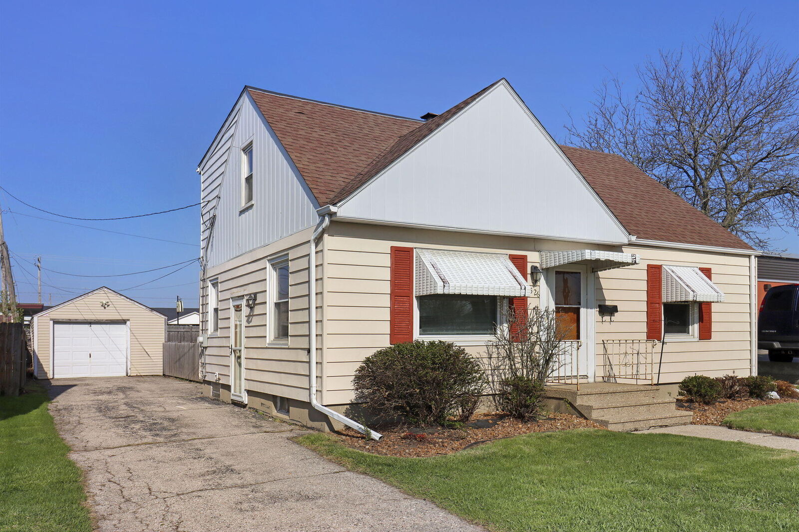 Property Photo:  7526 38th Ave  WI 53142 