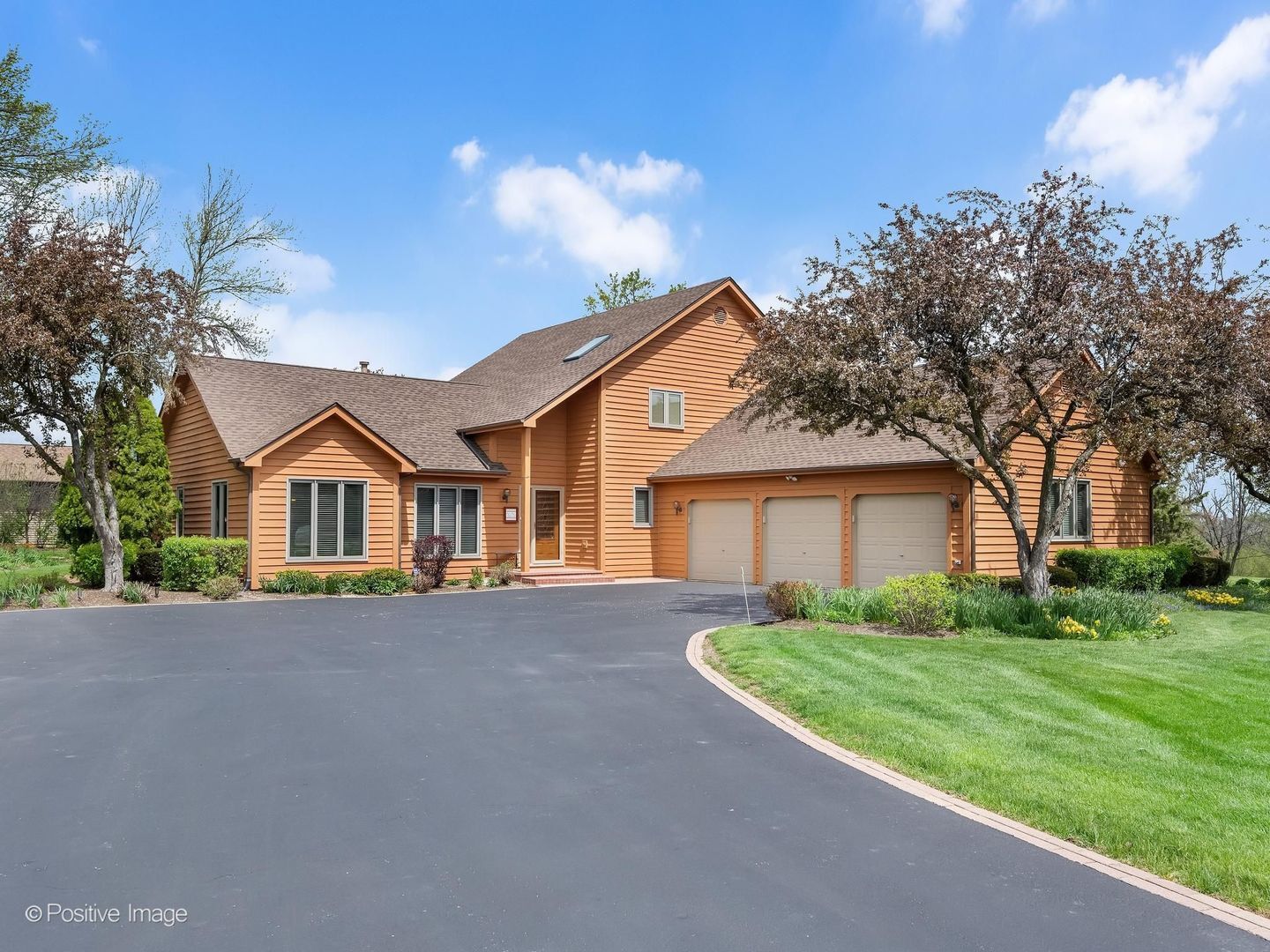 Property Photo:  29W170 Pepper Court  IL 60185 