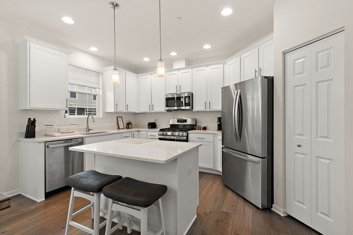 Property Photo:  12706 W Kenmore Court  IL 60491 