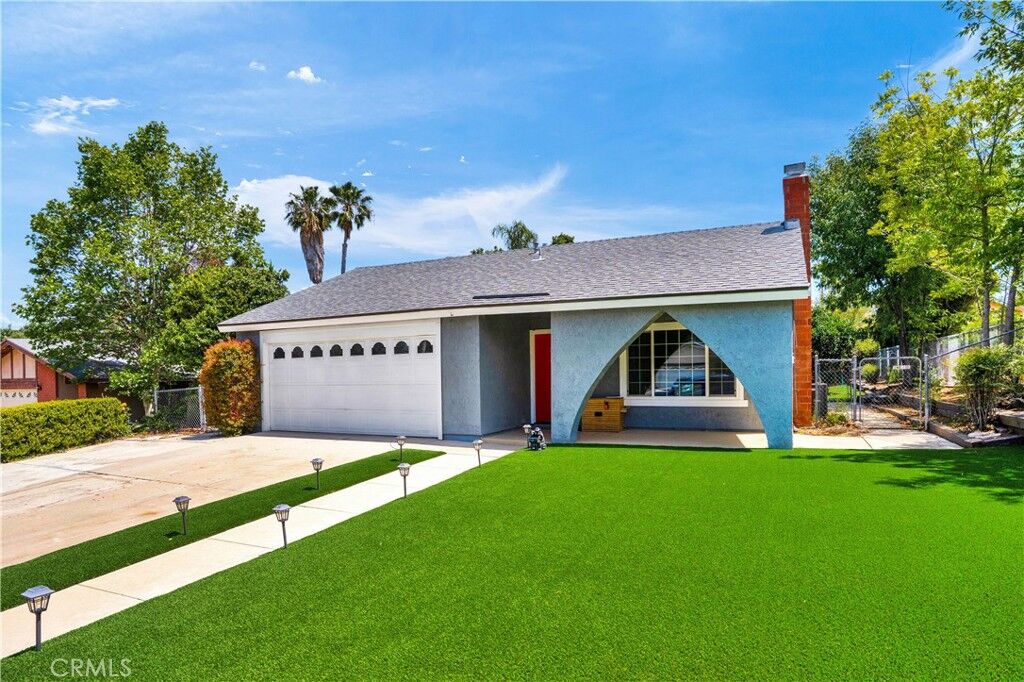 Property Photo:  2393 Mesquite Lane  CA 92882 