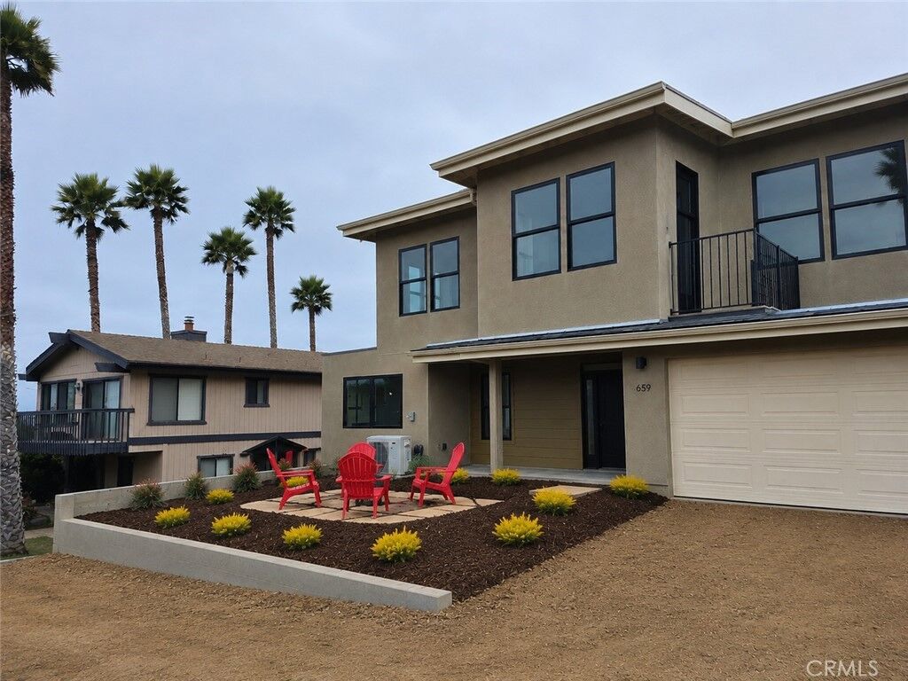 Property Photo:  457 Piney Way  CA 93442 