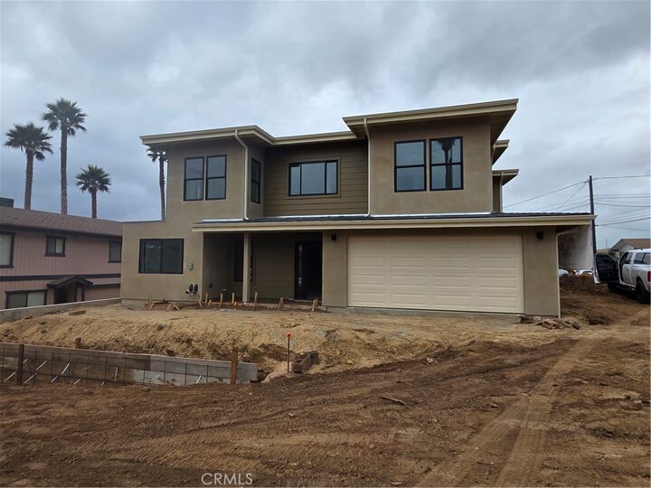 Property Photo:  457 Piney Way  CA 93442 