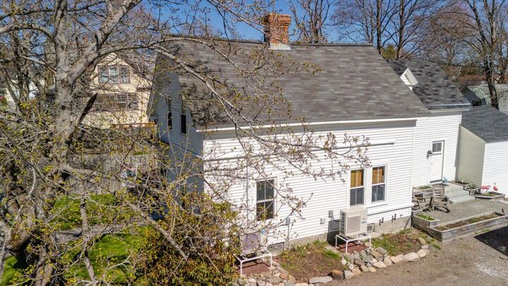 Property Photo:  399 Buck Street  ME 04401 