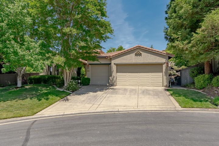 Property Photo:  385 Esatto Place  CA 95762 