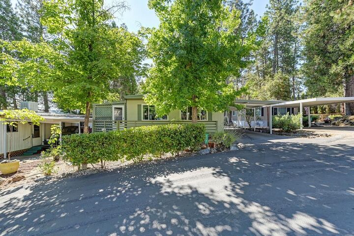 Property Photo:  975 Amber Loop  CA 95945 