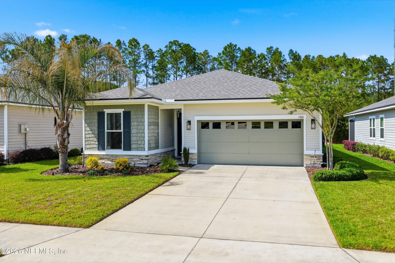 Property Photo:  1961 Amberly Drive  FL 32068 