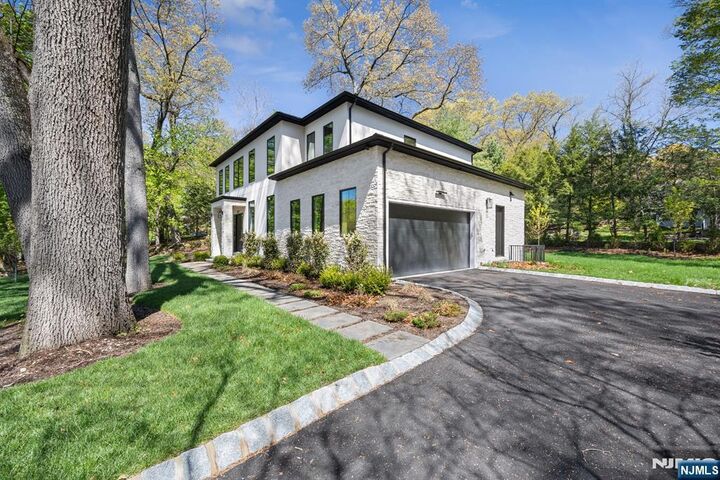 Property Photo:  242 Hardenburgh Avenue  NJ 07627 