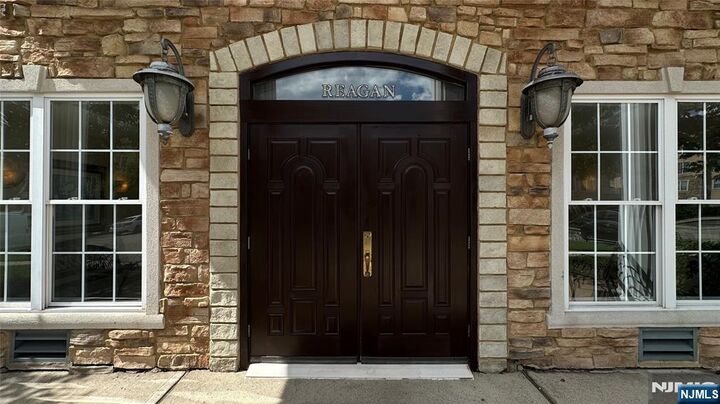 Property Photo:  4109 Cleveland Lane  NJ 07866 