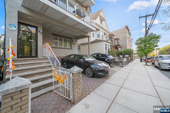 Property Photo:  37 47th Street  NJ 07086 