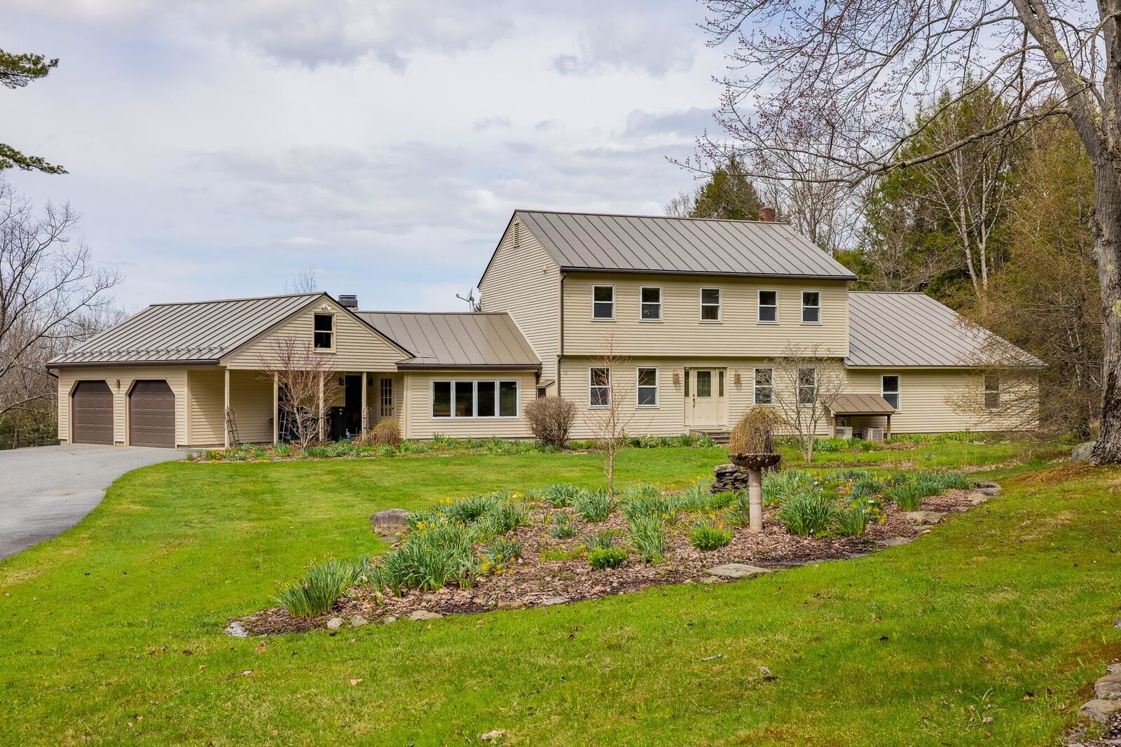 Property Photo:  33 Rolling Ridge Road  NH 03766 