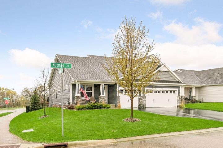 Property Photo:  1418 Nutmeg Circle  MN 55315 