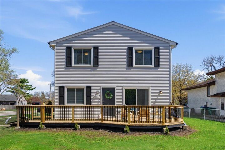 Property Photo:  3601 Rhode Island Avenue S  MN 55426 