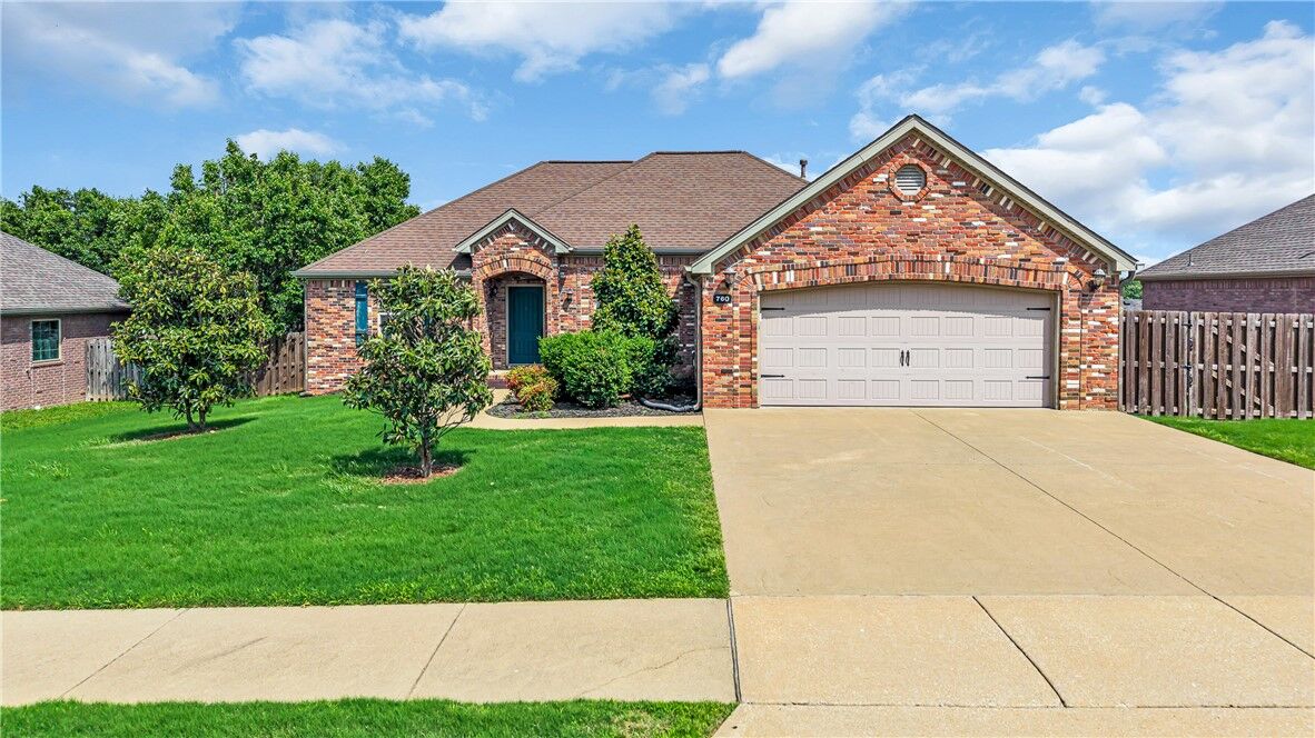 Property Photo: 760 Sienna Drive AR 72719