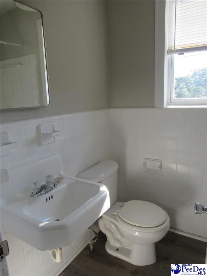 Property Photo:  730 S Dargan Street  SC 29501 