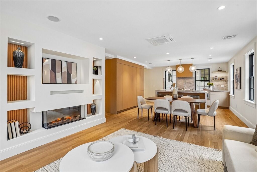 Property Photo:  11 Mt Auburn St A  MA 02138 