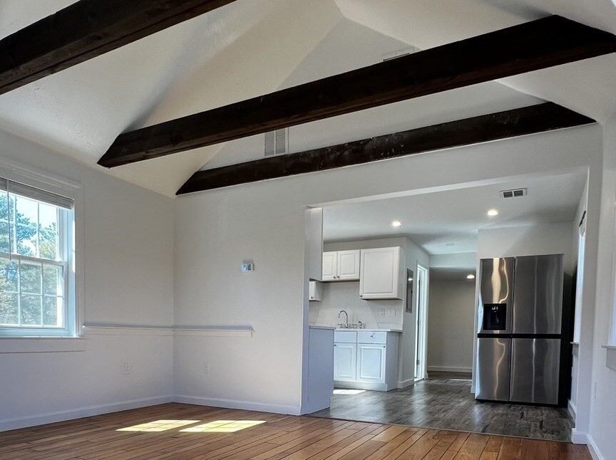 Property Photo:  292 Great Rd 2  MA 01720 