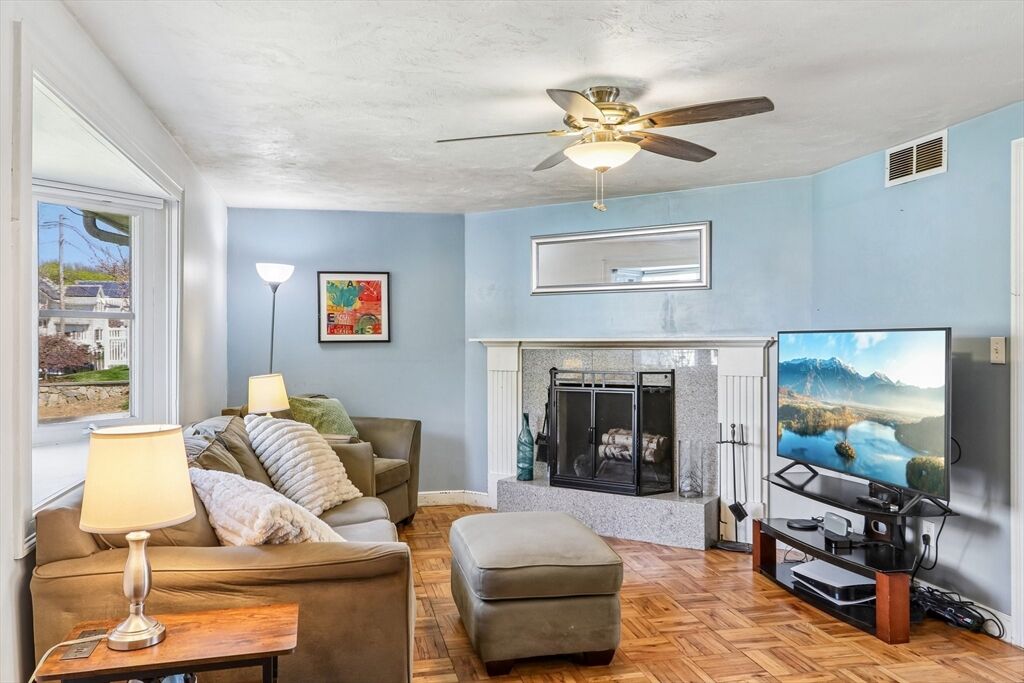 Property Photo:  48 State St  MA 01752 