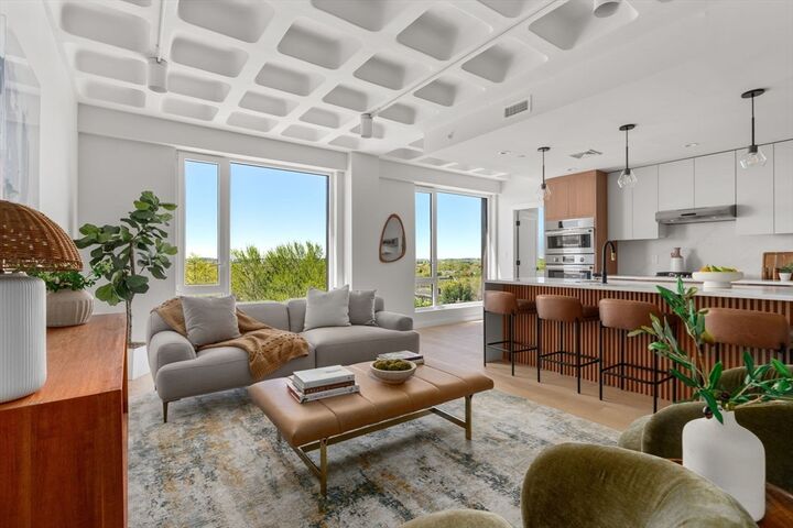Property Photo:  125 Lowell Street 302  MA 02143 