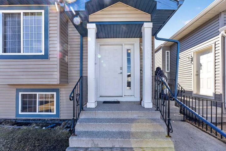 Property Photo: 119 Taravista Drive NE AB T3J 4T2
