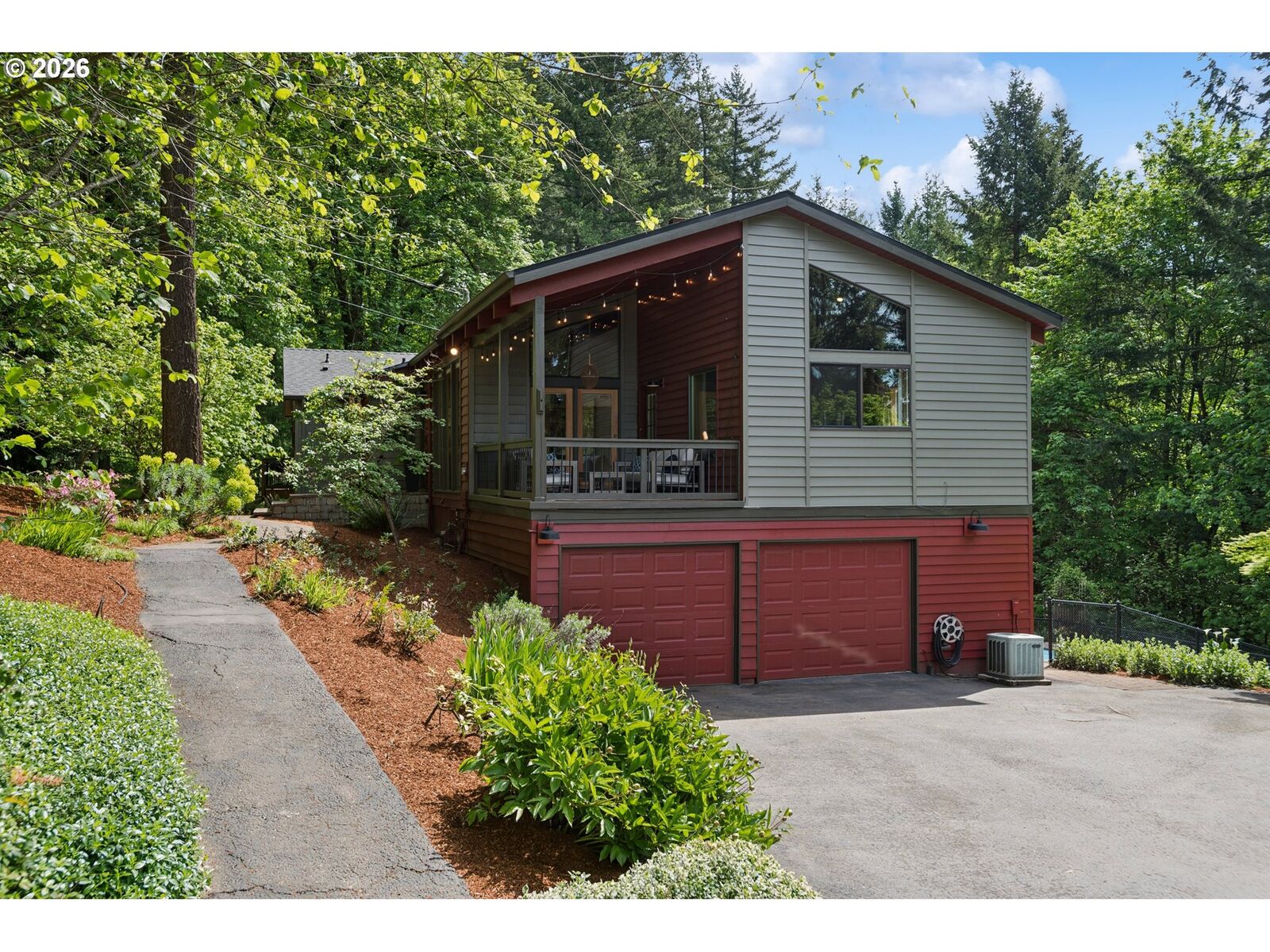 Property Photo:  21180 S Sweetbriar Rd  OR 97068 