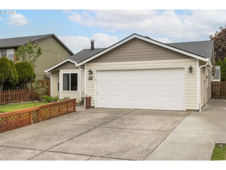 Property Photo:  1710 NW 3rd St  WA 98604 