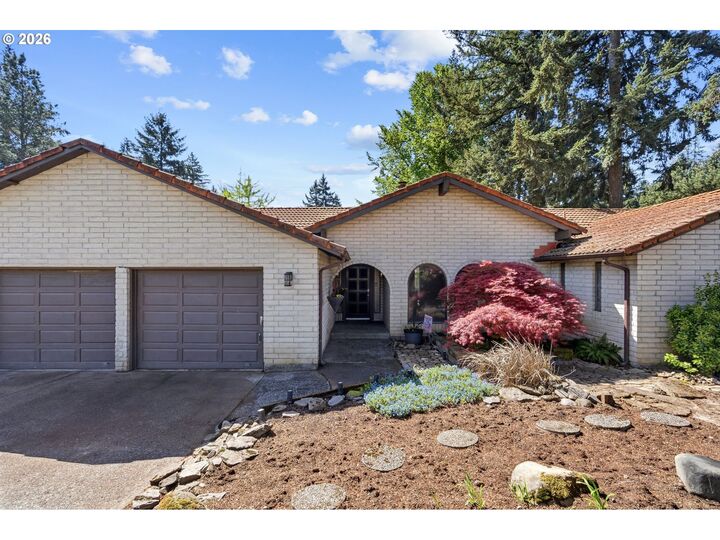 Property Photo:  13113 SE 19th St  WA 98683 