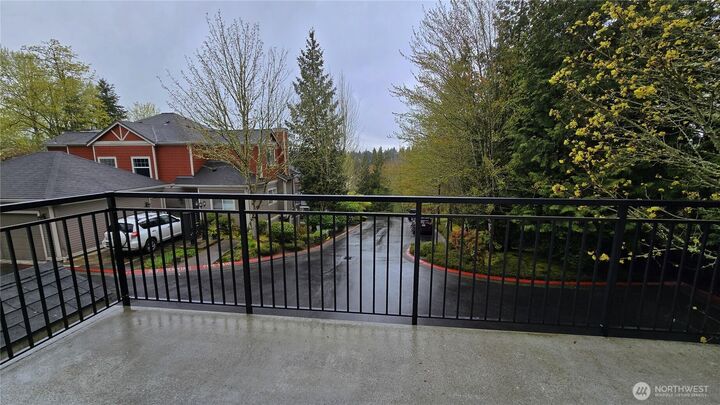 Property Photo:  2628  139th Avenue SE 9  WA 98005 
