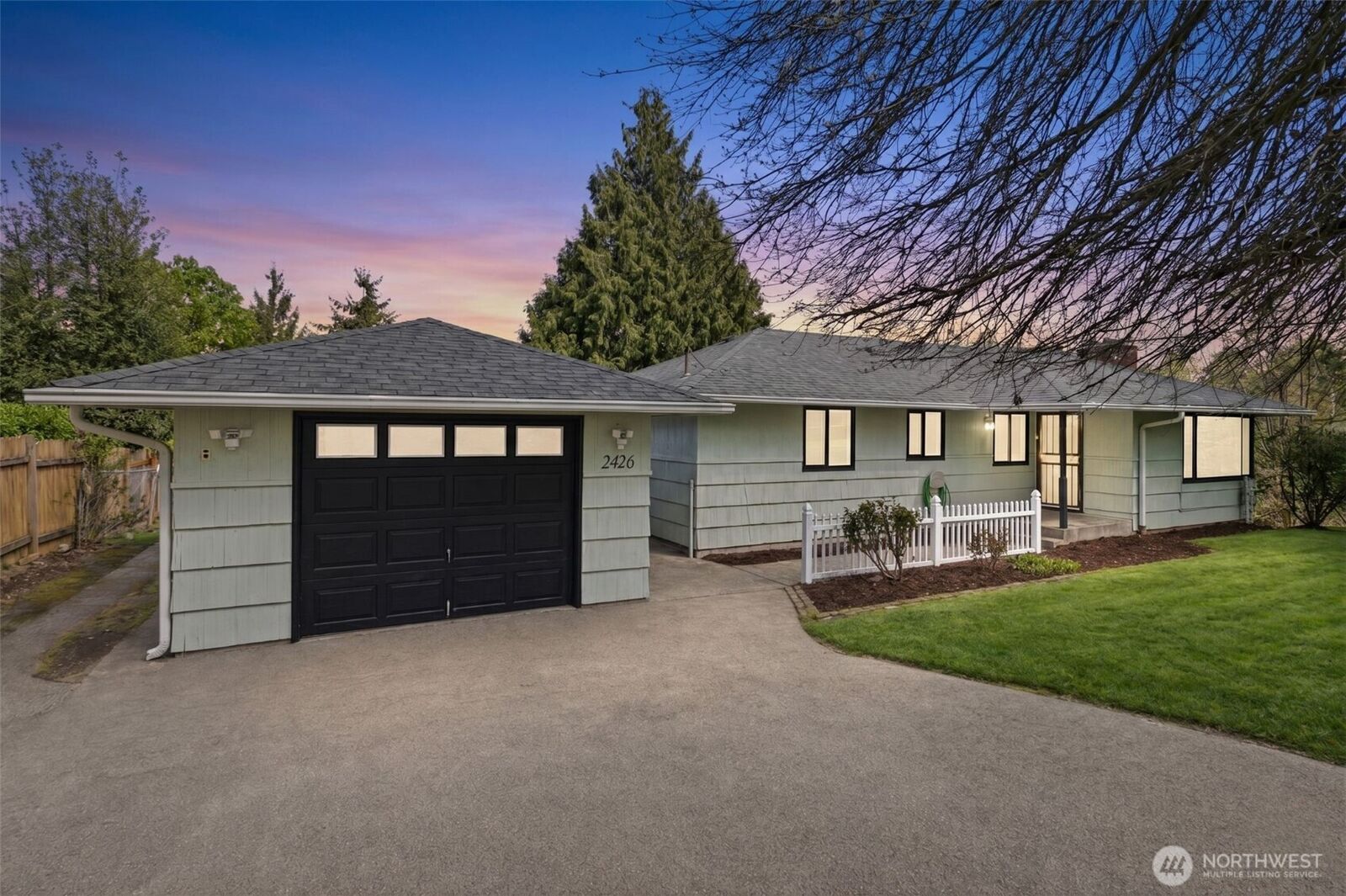 Property Photo:  2426 S 142nd Street  WA 98168 