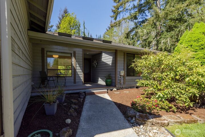 Property Photo:  3115  Friendly Grove Road NE  WA 98506 