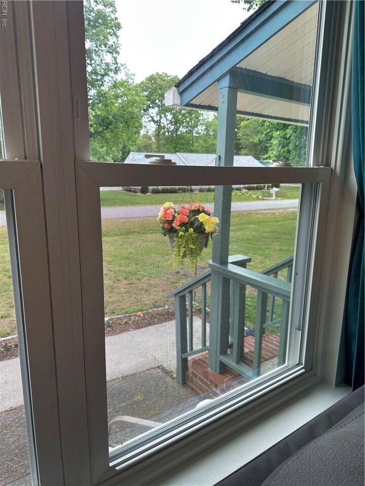 Property Photo:  106 Penrith Xing  VA 23692 