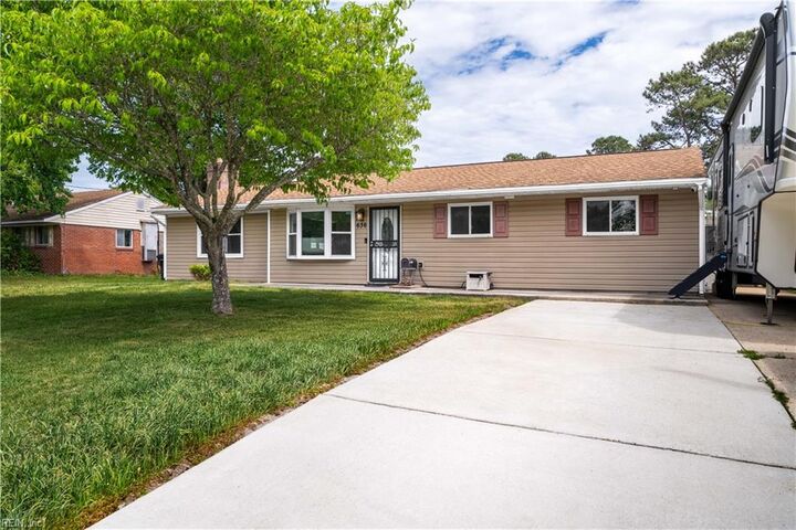 Property Photo:  636 Bottino Ln  VA 23455 