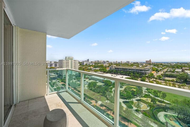 Property Photo: 650 West Ave 1104 FL 33139