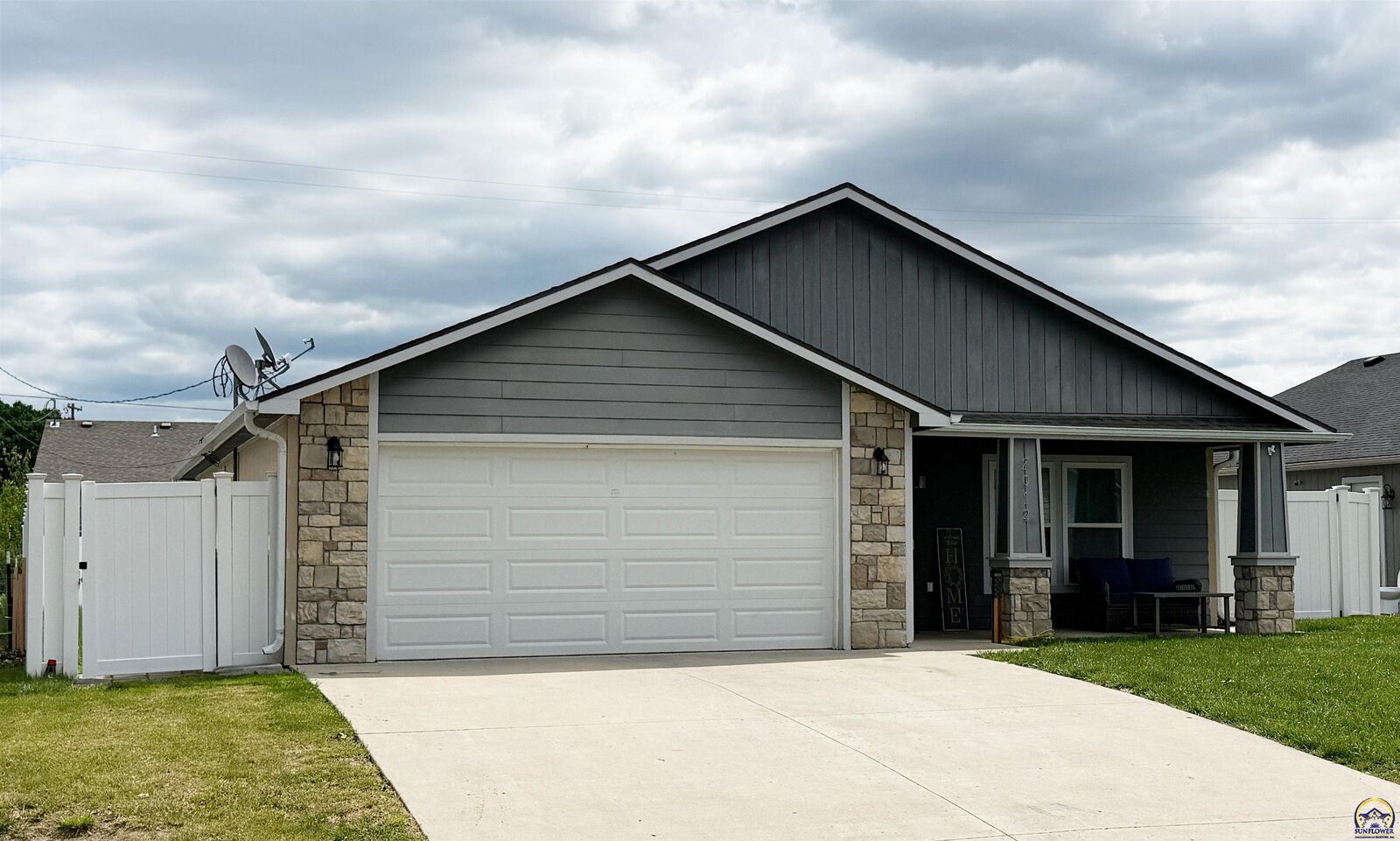 Property Photo: 7012 SW Wheatfield Ln KS 66619