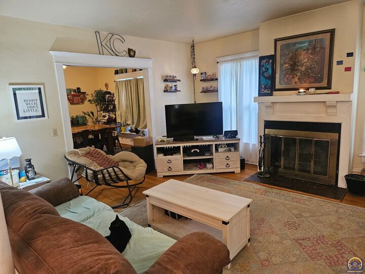 Property Photo:  706 State St  KS 66801 