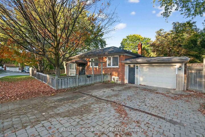 67 Monkswood Crescent — photo 1