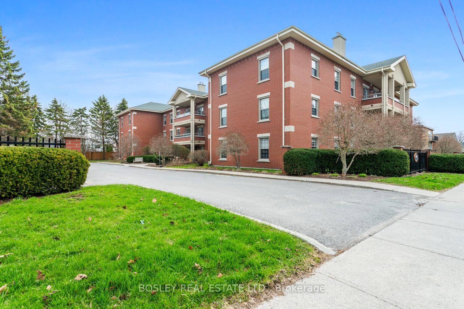 Property Photo:  352 Ball Street 101  ON K9A 3J2 