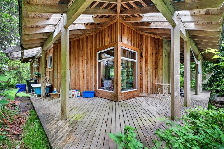 Property Photo: 201 Price Rd BC V8K 2E9