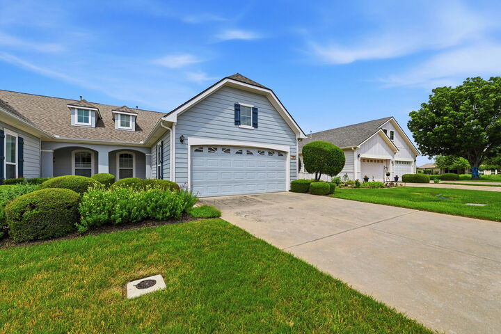 Property Photo:  120 Bowie Circle  TX 78633 
