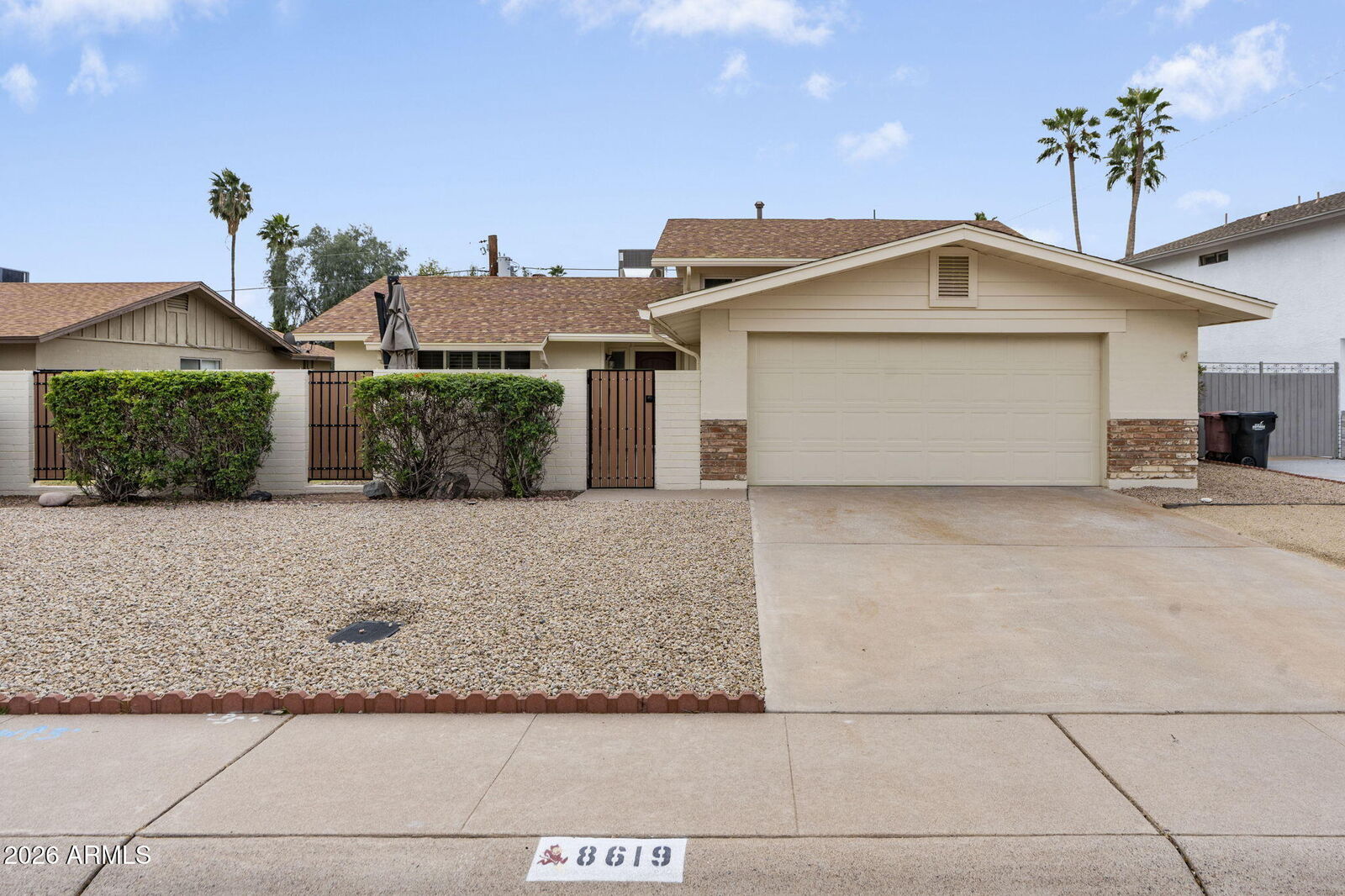 Property Photo: 8619 E Lincoln Drive AZ 85250