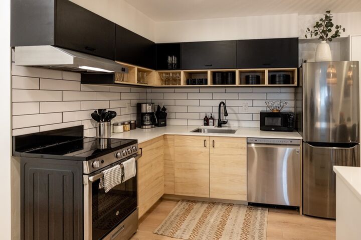 Property Photo: 2021 Karen Crescent 100 BC V8E 0H1