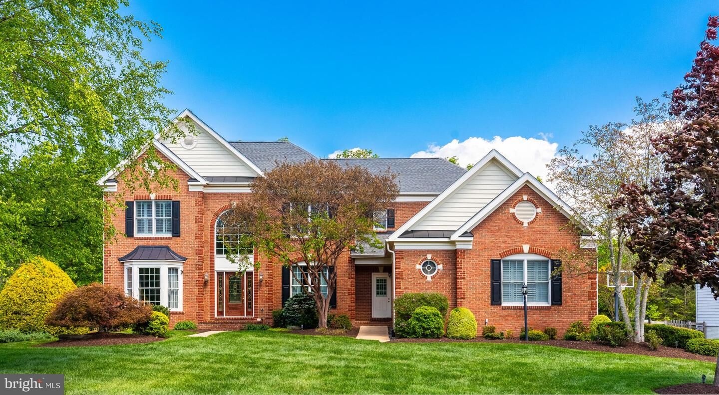 Property Photo:  25554 Mimosa Tree Court  VA 20152 