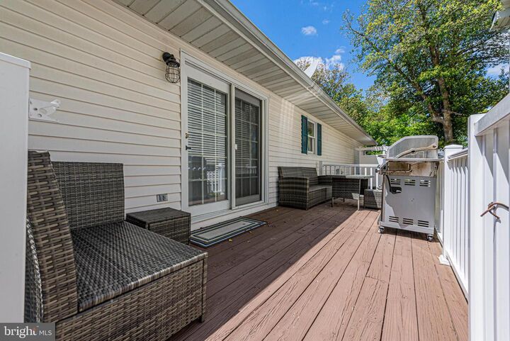Property Photo:  14106 Derrickson Avenue  MD 21842 