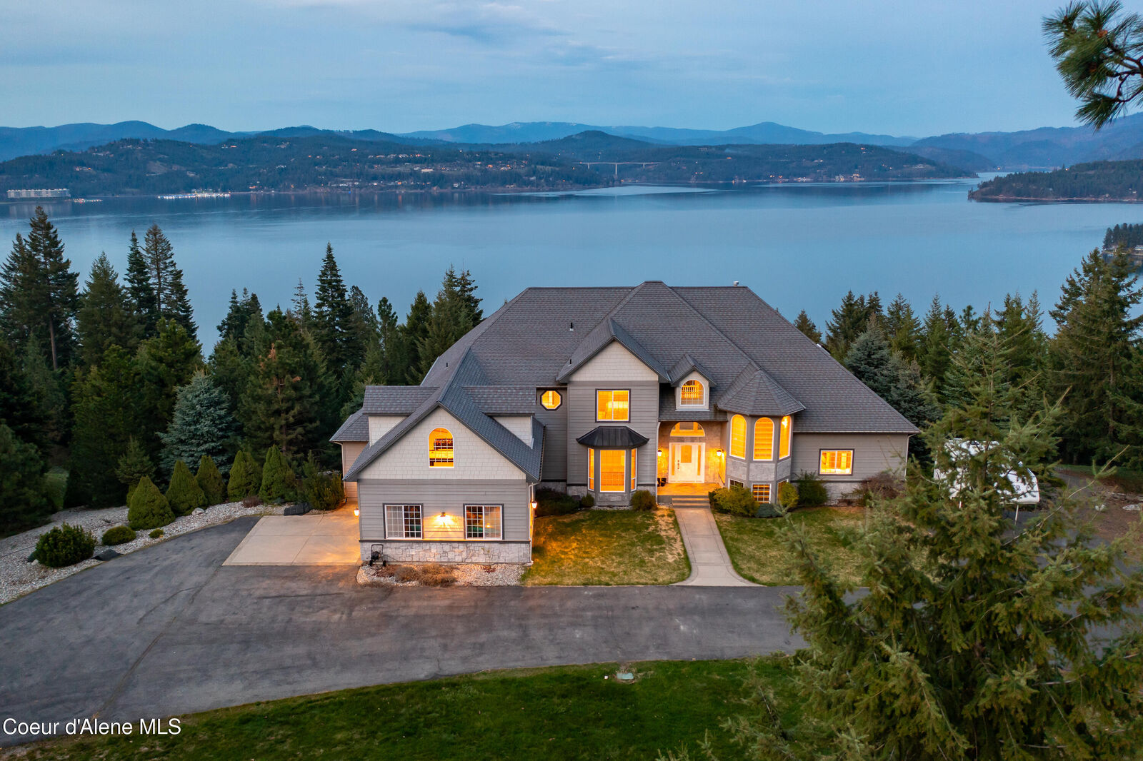 8 bed Coeur D'Alene home for sale: 4134 S Brentwood Ln, Coeur D'Alene ...