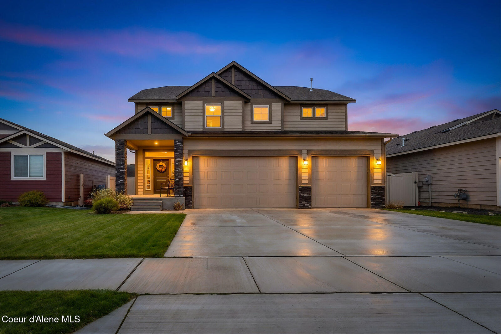 Property Photo: 984 E Allenby Ave ID 83854