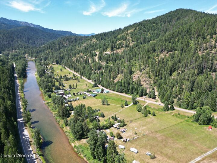 Property Photo:  10755 Old River Rd  ID 83839 
