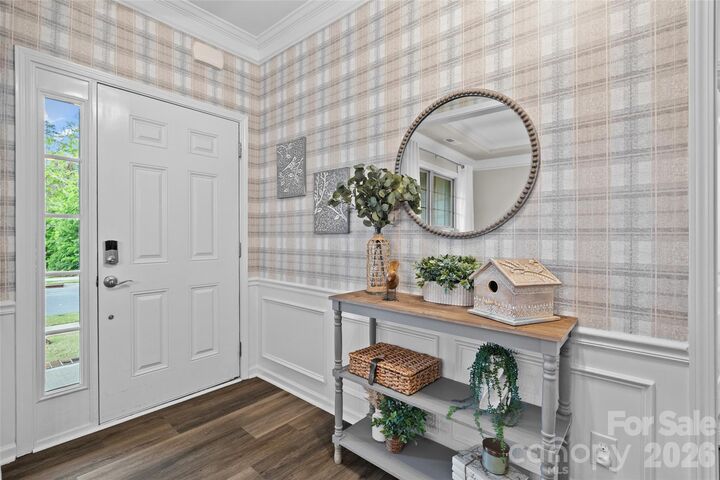 Property Photo:  2862 Creekview Drive  NC 28173 