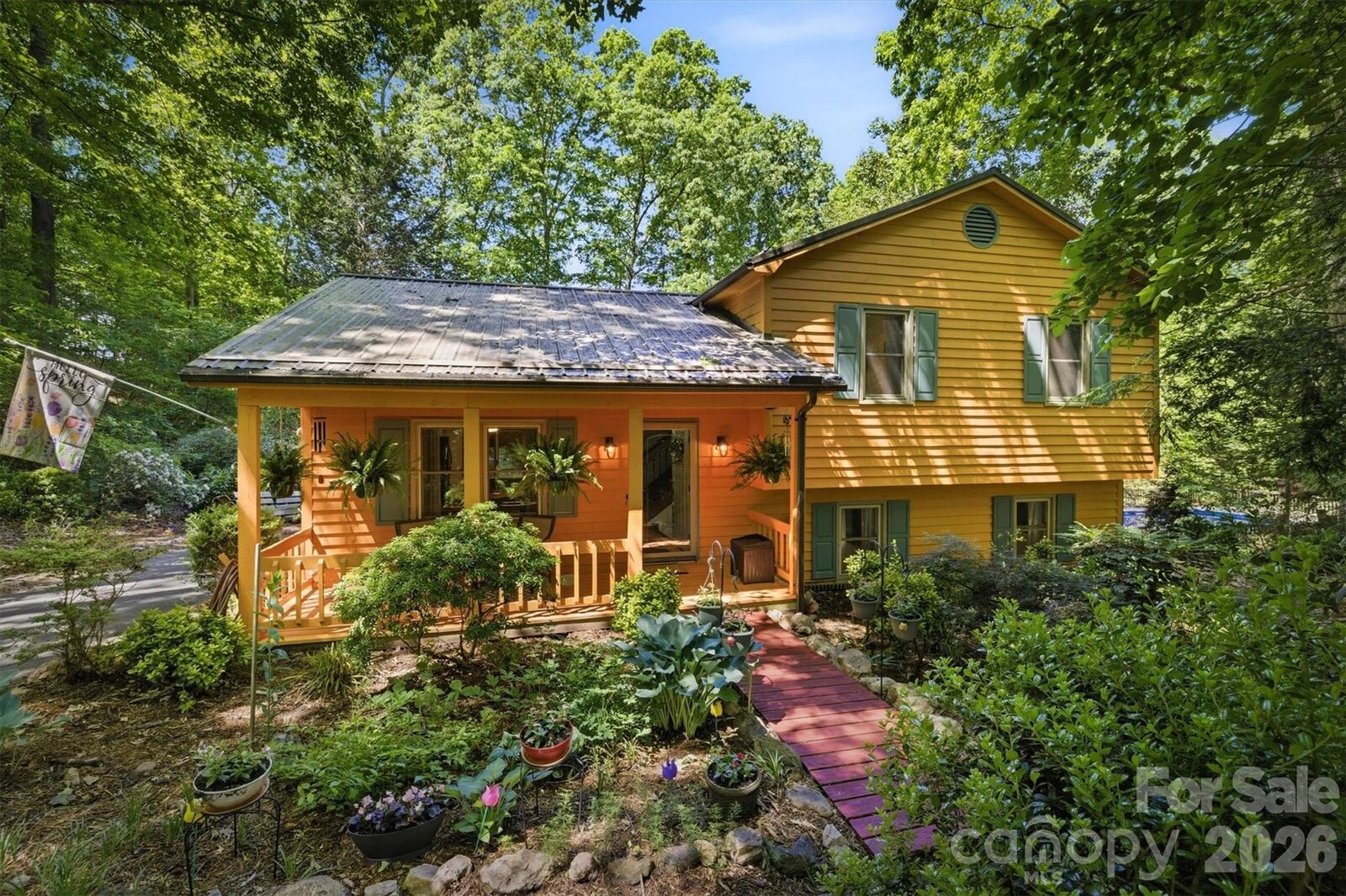 Property Photo:  3432 Ridgewood Drive  NC 28655 