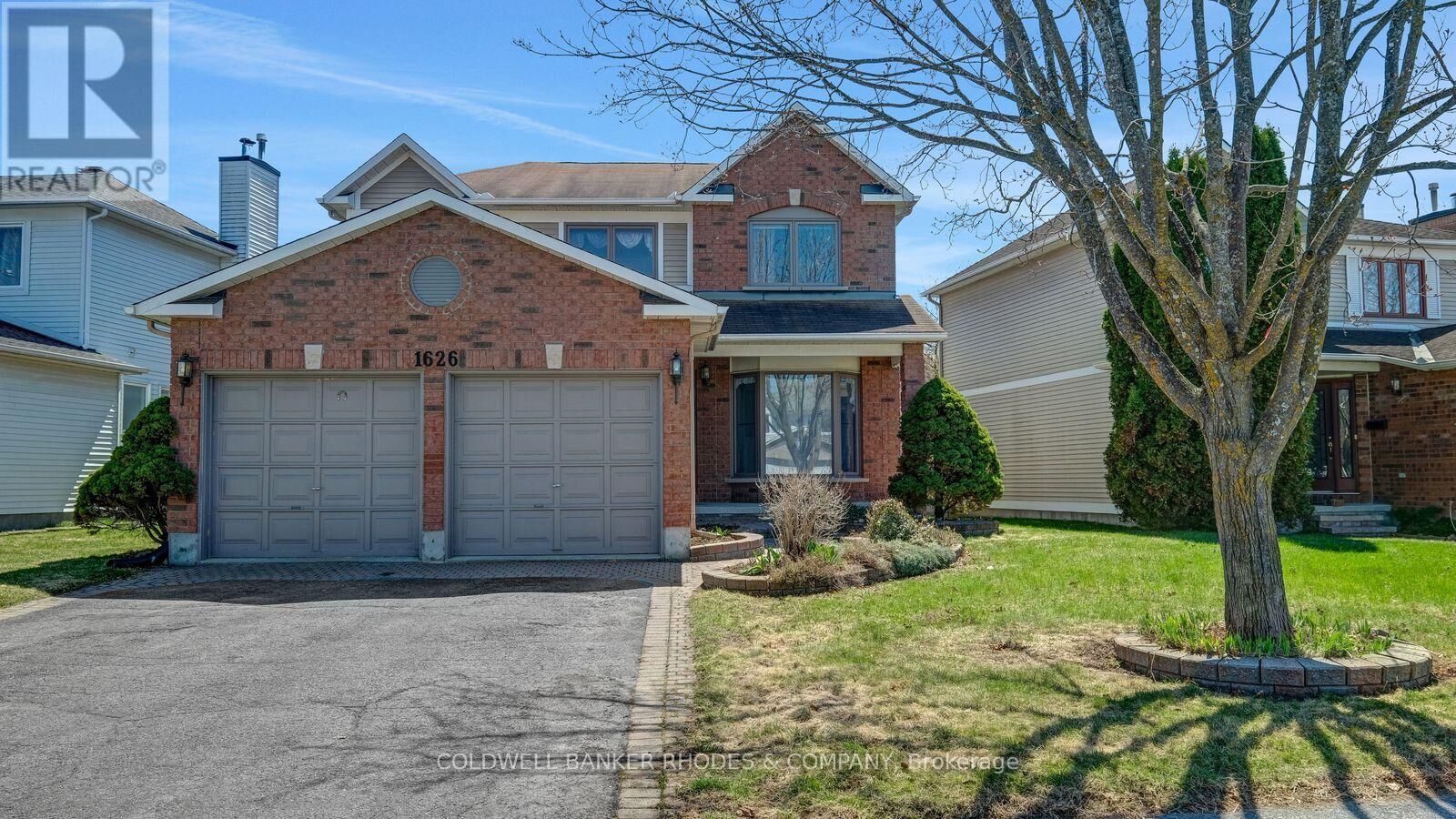 Property Photo:  1626 Blohm Drive  ON K1G 5P3 