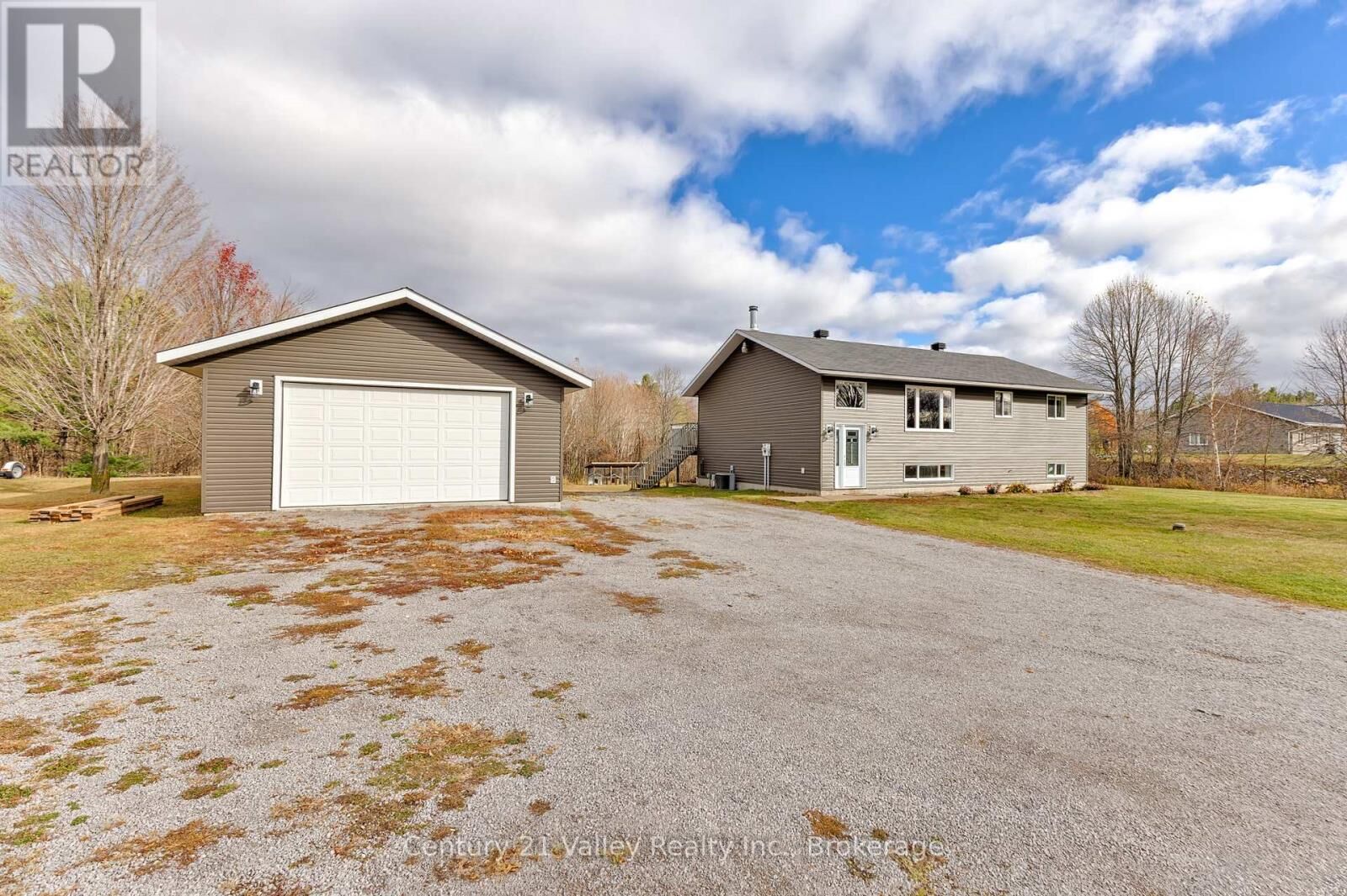 Property Photo: 1776 Lemke Road ON K8A 6W5